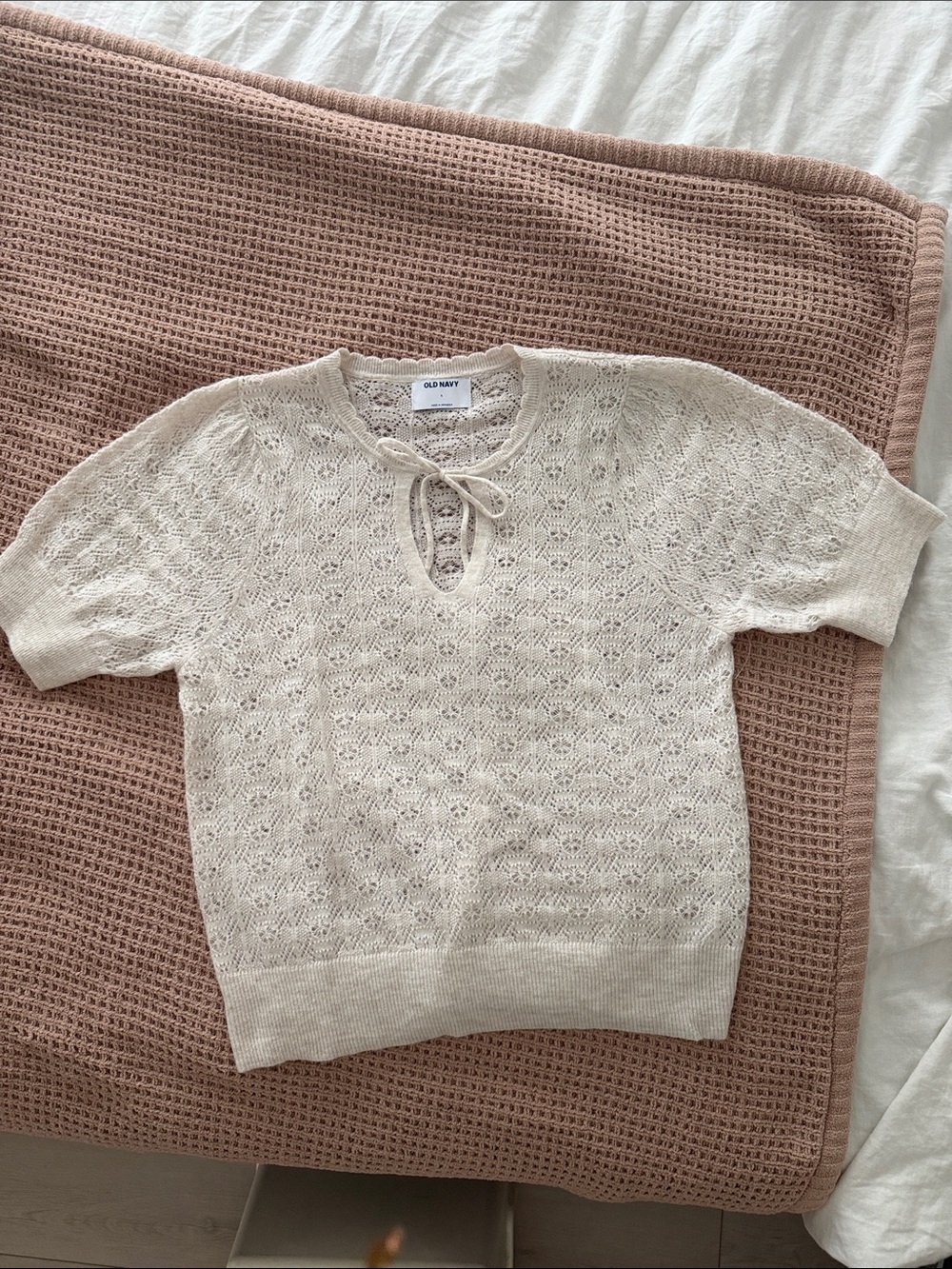 Old Navy Cream Openwork Tie-Neck Short Sleeve Sweater